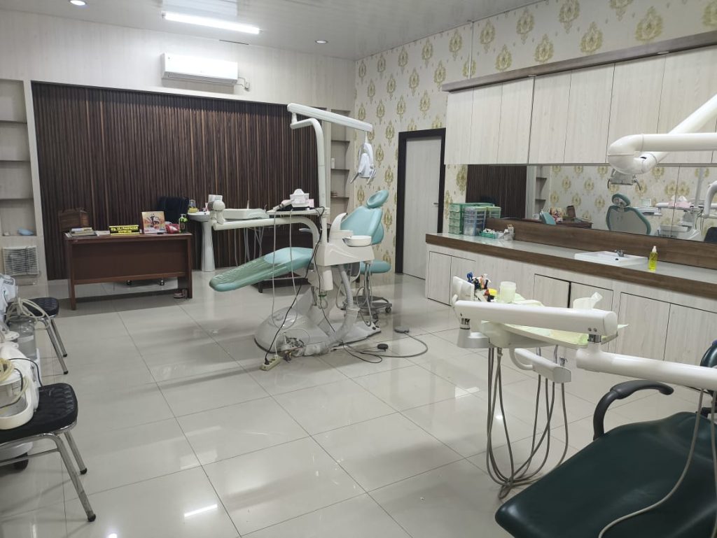 Ruangan Poli Gigi